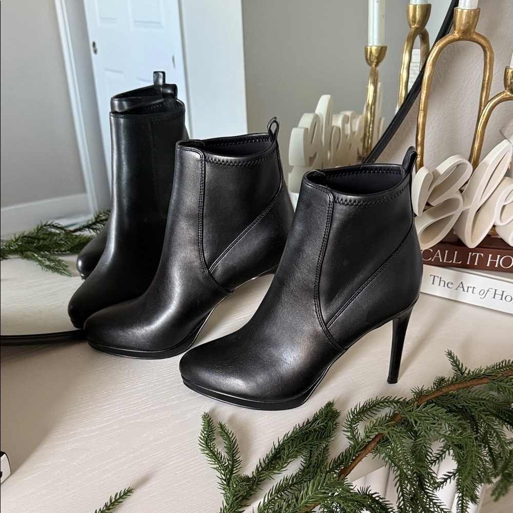 Nine West Black Heeled Boots